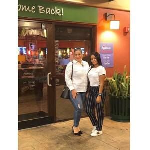 Meet your Posher, Angeles